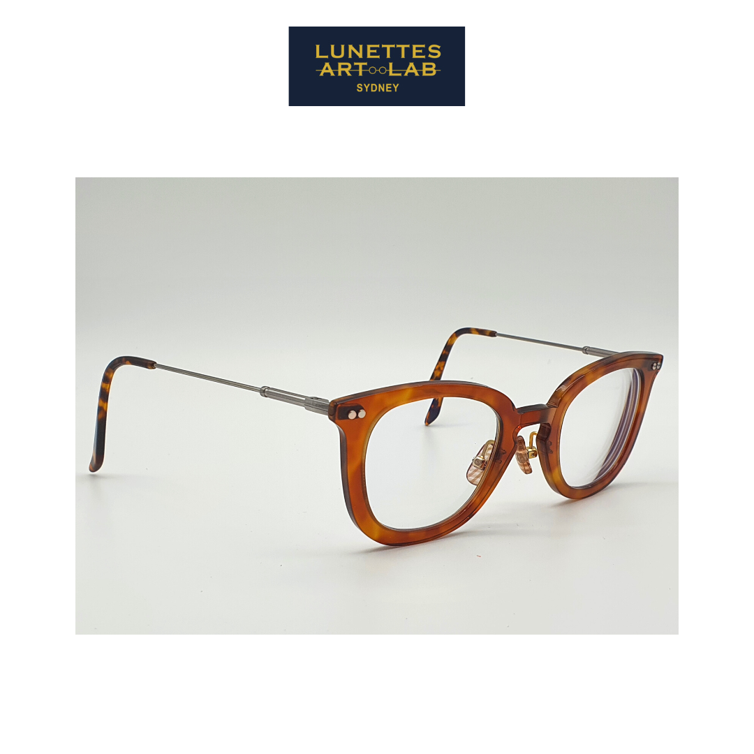Bespoke Handcrafted Eyewear Service