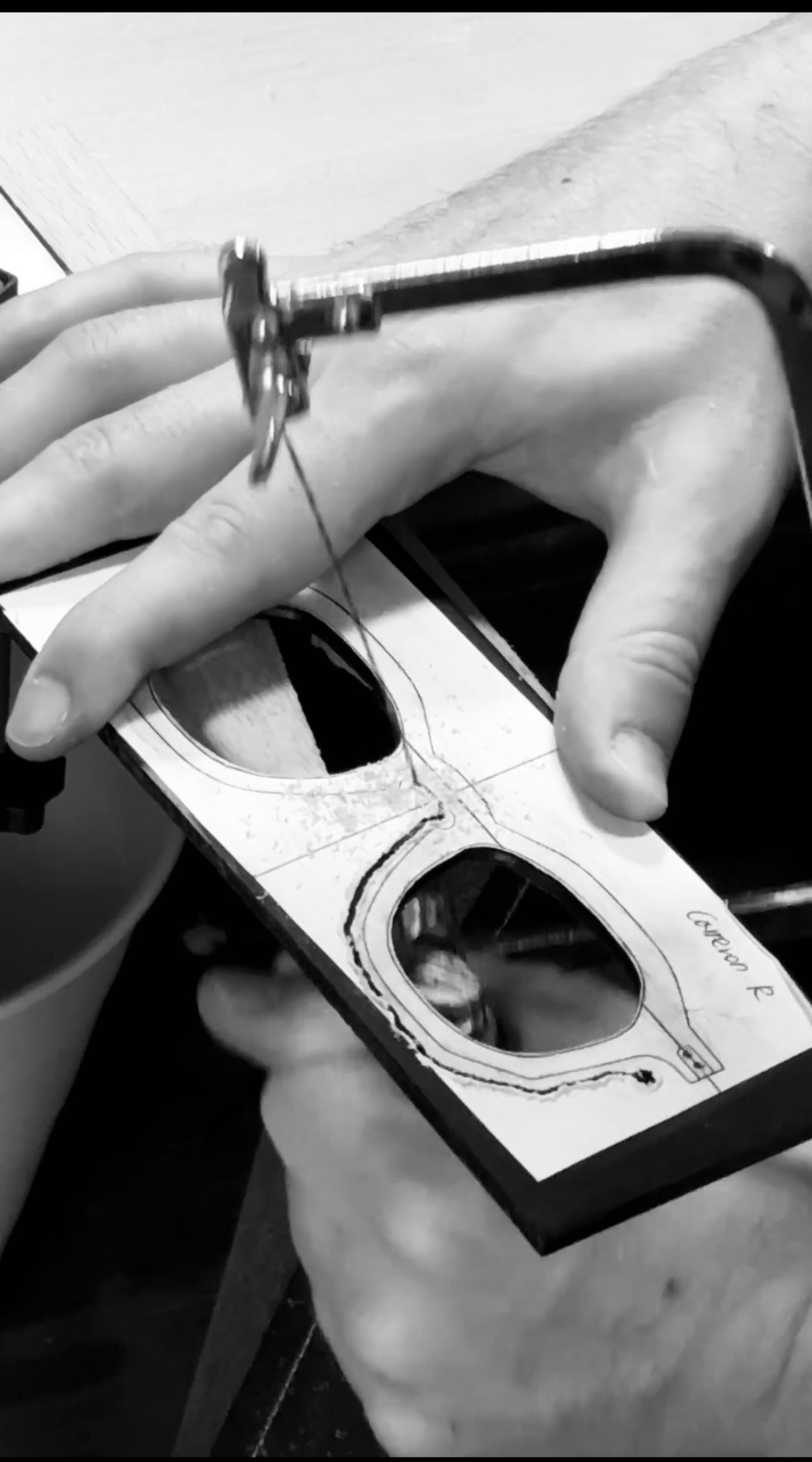 DIY EYEWEAR WORKSHOP